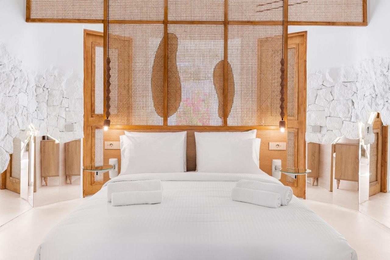 Faos Exclusive Suites Орнос Екстериор снимка